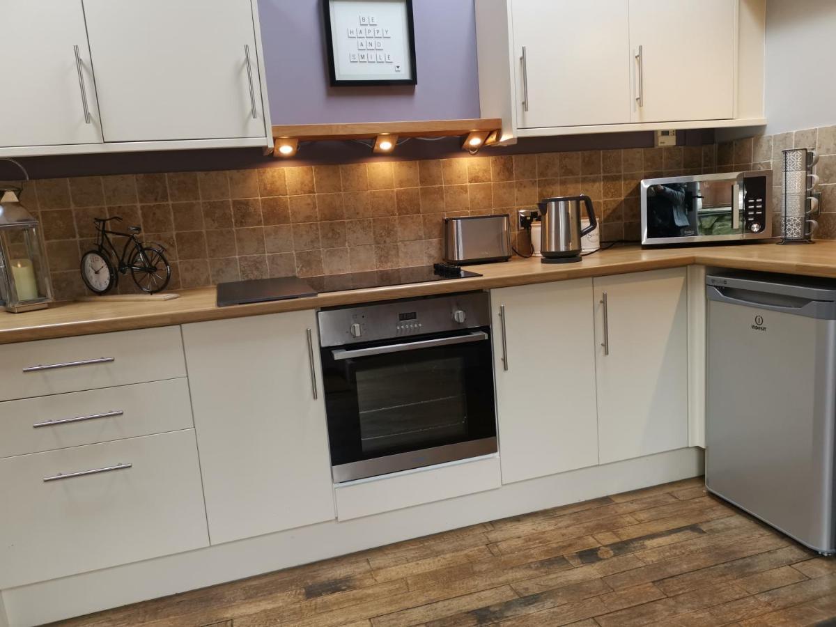 Broadrock Apartment Chepstow Exterior foto